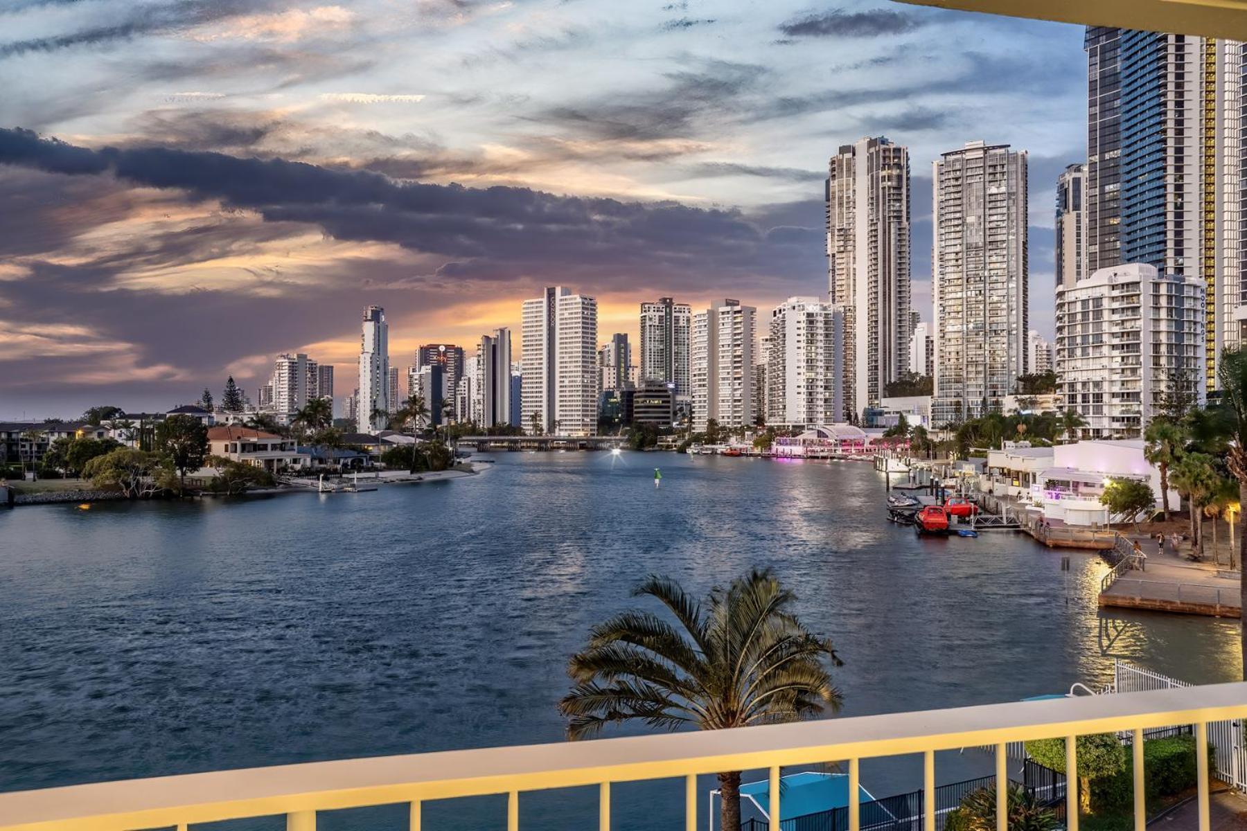 Amazing Water Views Surfers Paradise غولد كوست المظهر الخارجي الصورة