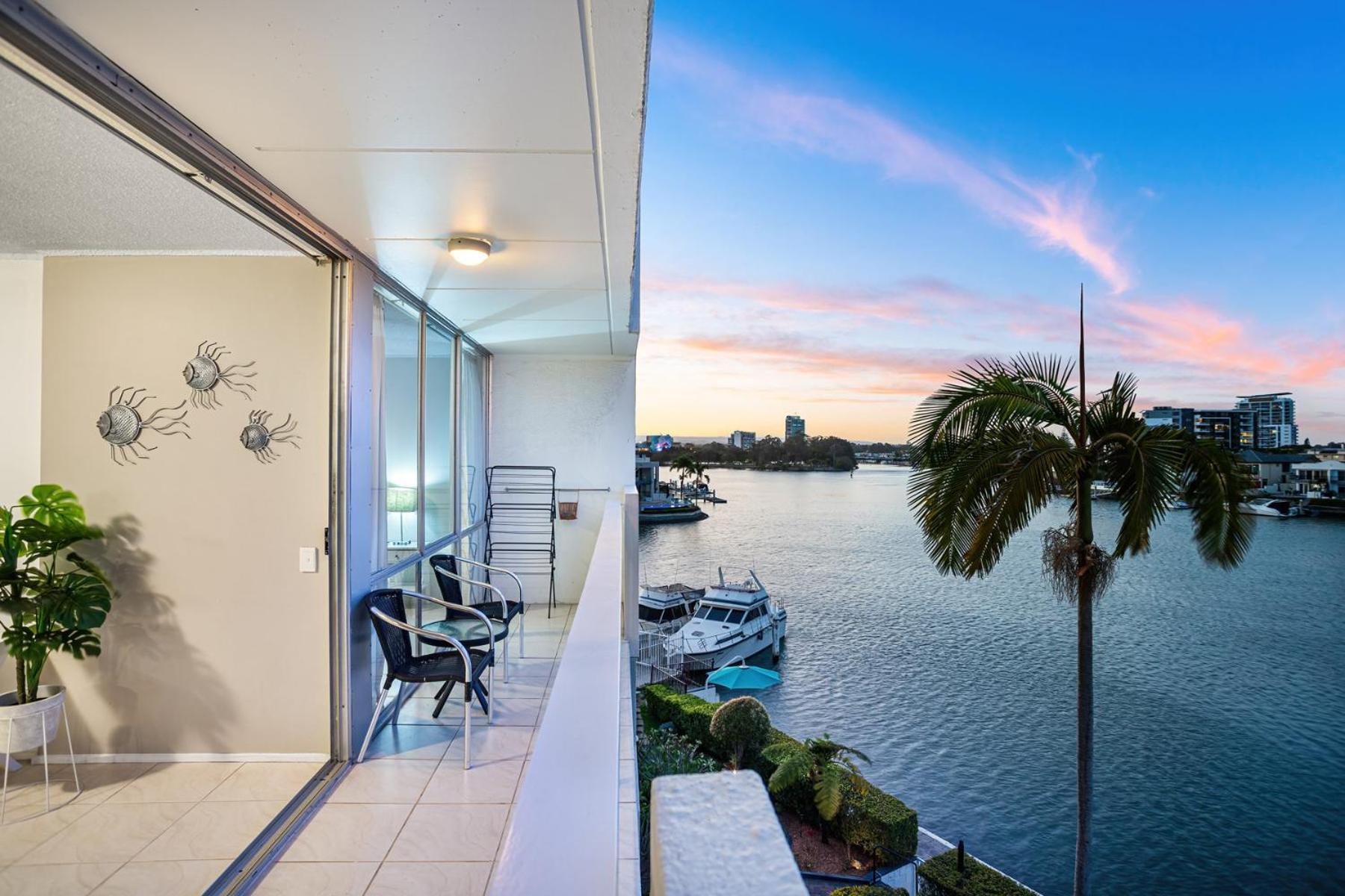 Amazing Water Views Surfers Paradise غولد كوست المظهر الخارجي الصورة